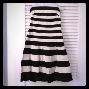 Form fitting cocktail dress, super cute on!